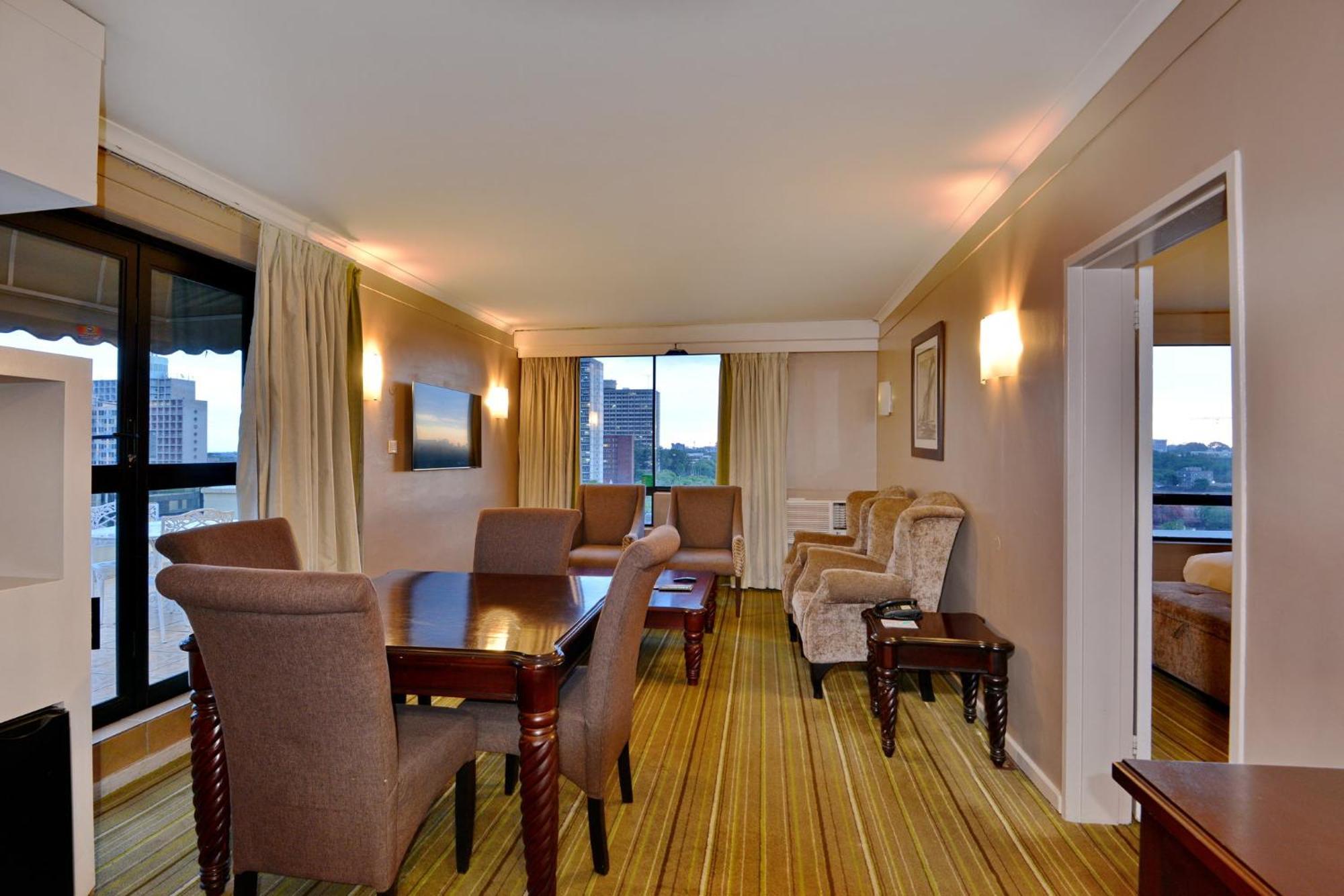 Holiday Inn - Harare By Ihg Exterior foto